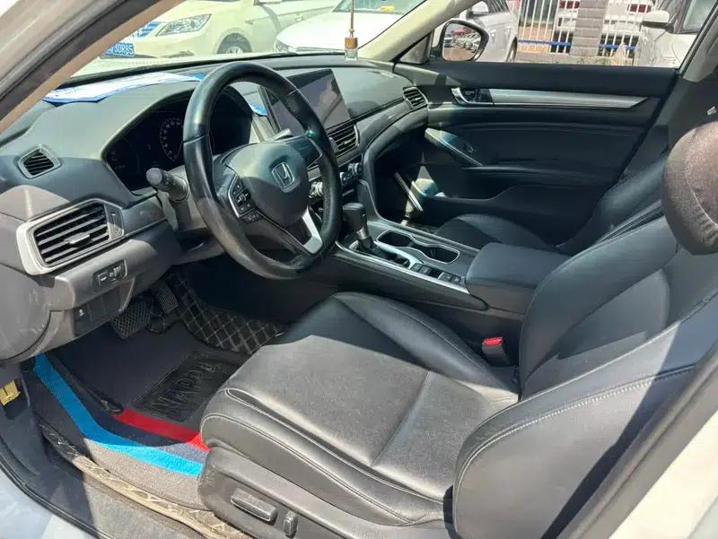 Accord 2022 260TURBO Phantom Night Premium Edition — миниатюра 15