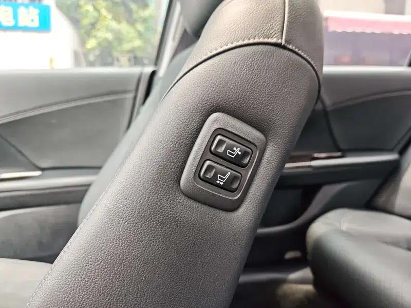 2015 Honda Accord 2.4L EX Luxury Edition — миниатюра 14