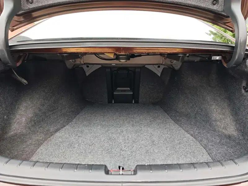 2015 Honda Accord 2.4L EX Luxury Edition — миниатюра 27