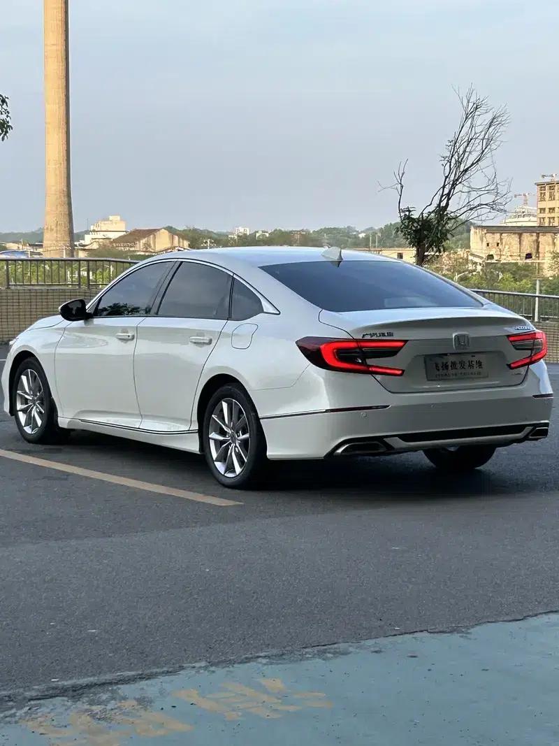 2022 Honda Accord 260TURBO Comfort Edition — миниатюра 4