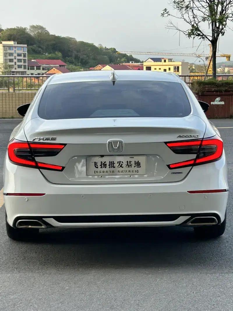 2022 Honda Accord 260TURBO Comfort Edition — миниатюра 5