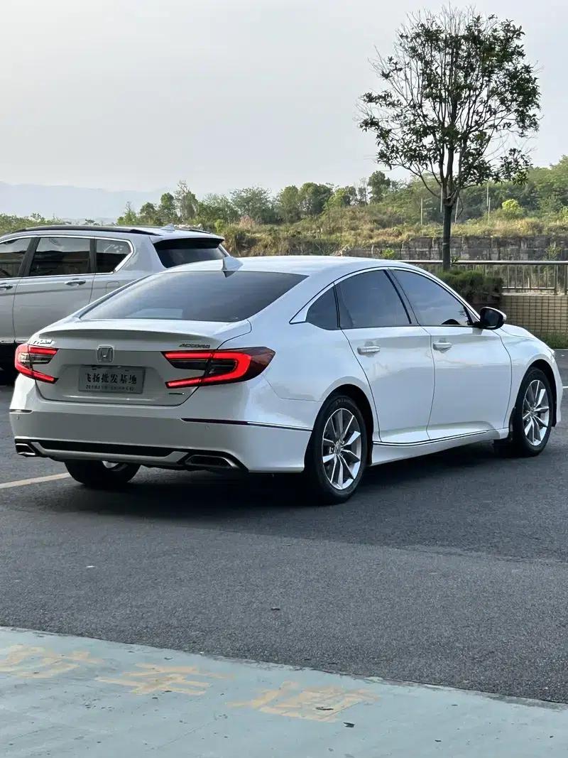 2022 Honda Accord 260TURBO Comfort Edition — миниатюра 6