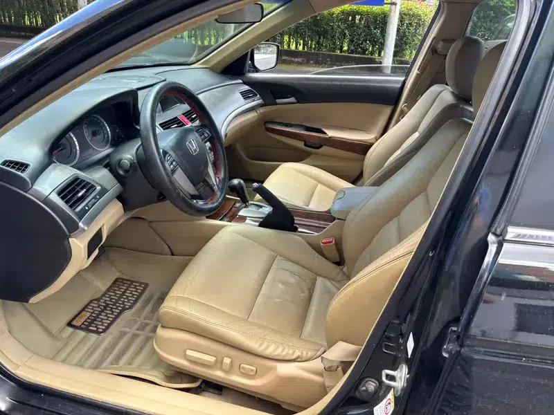 Accord 2011 2.0L EX Navi — миниатюра 19