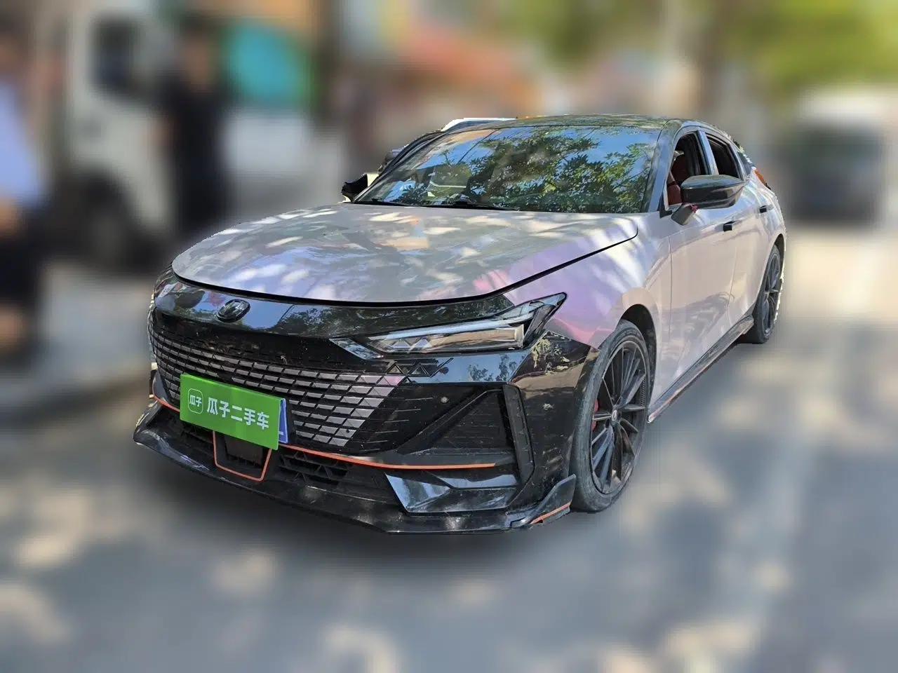 CHANGAN UNI-V 2023 1.5T Sport Edition — миниатюра 1