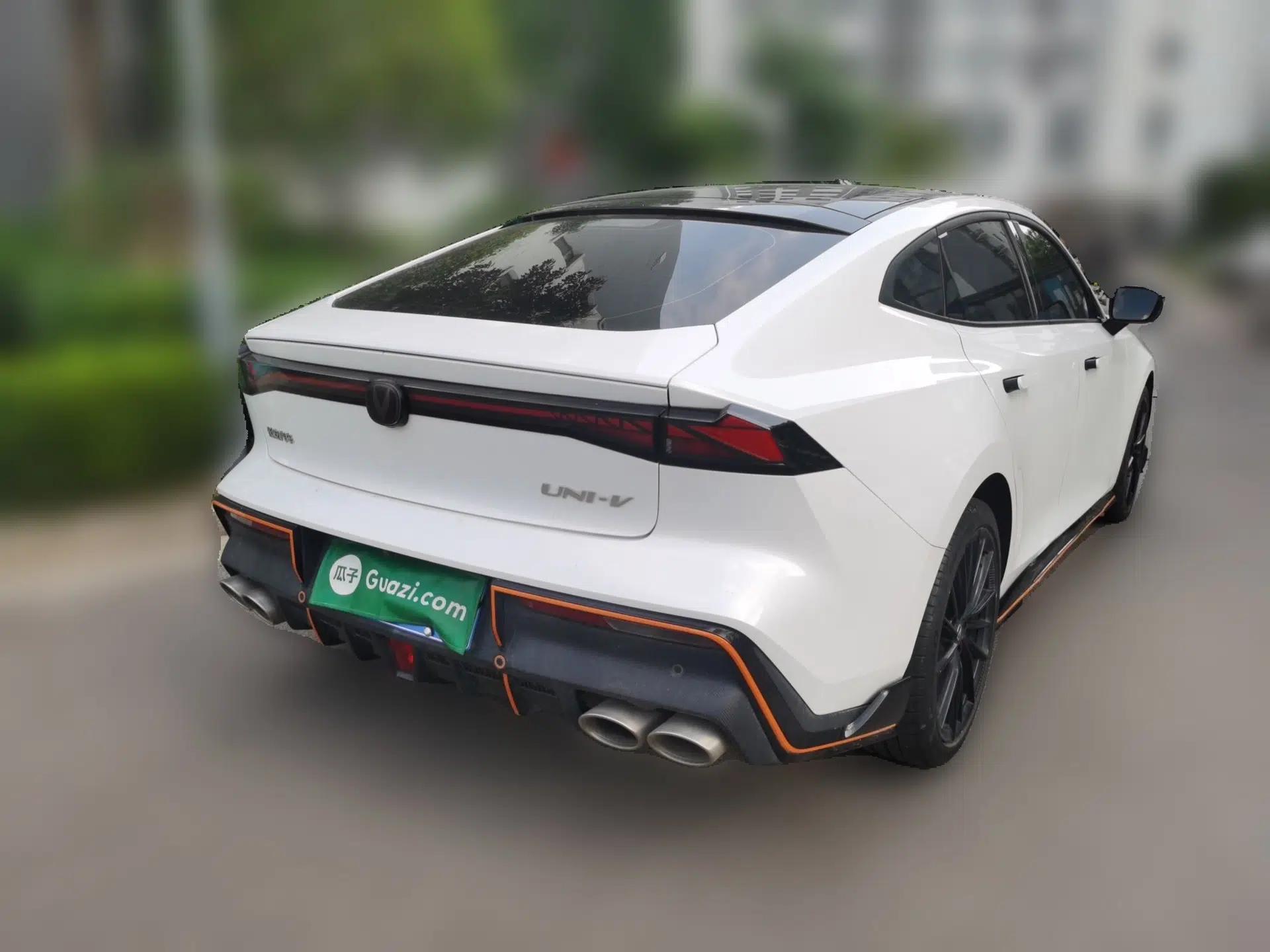 CHANGAN UNI-V 2023 1.5T Sport Edition — миниатюра 6