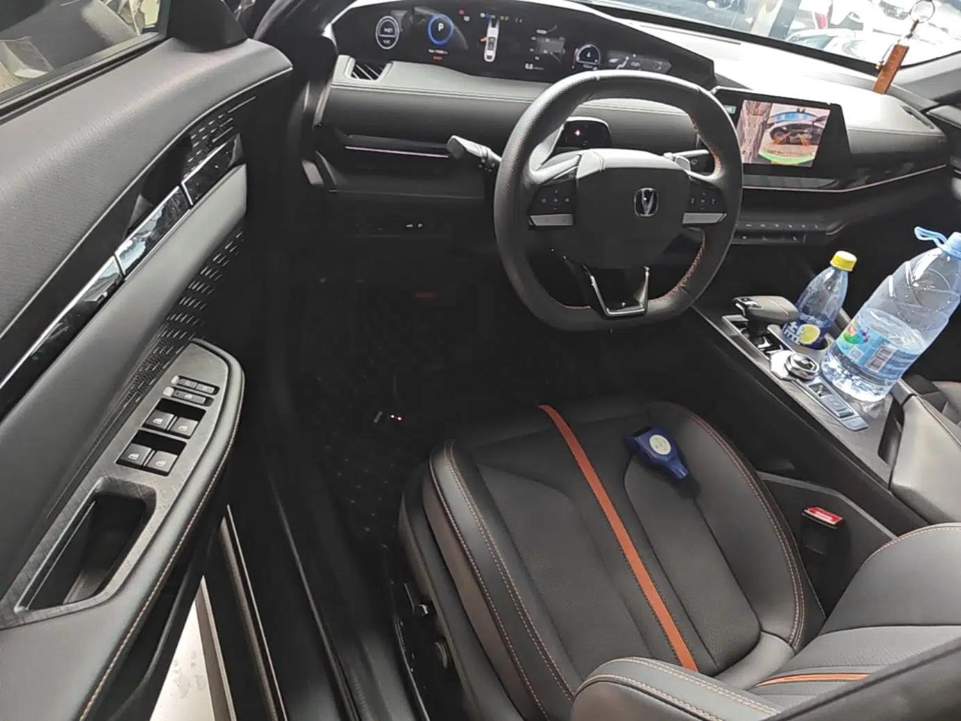CHANGAN UNI-V 2024 1.5T Prestige Edition — миниатюра 23