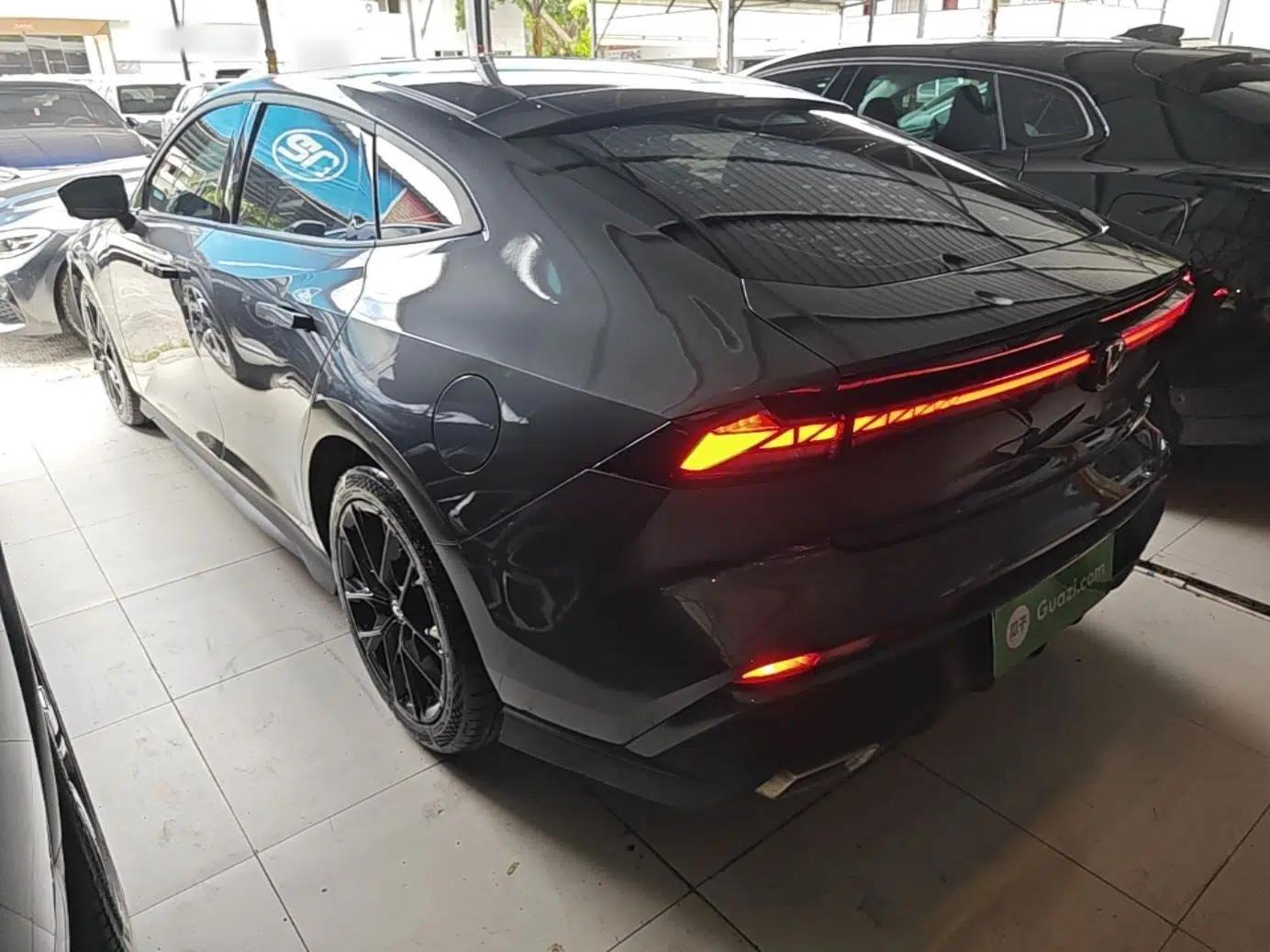 CHANGAN UNI-V 2024 1.5T Prestige Edition — миниатюра 4