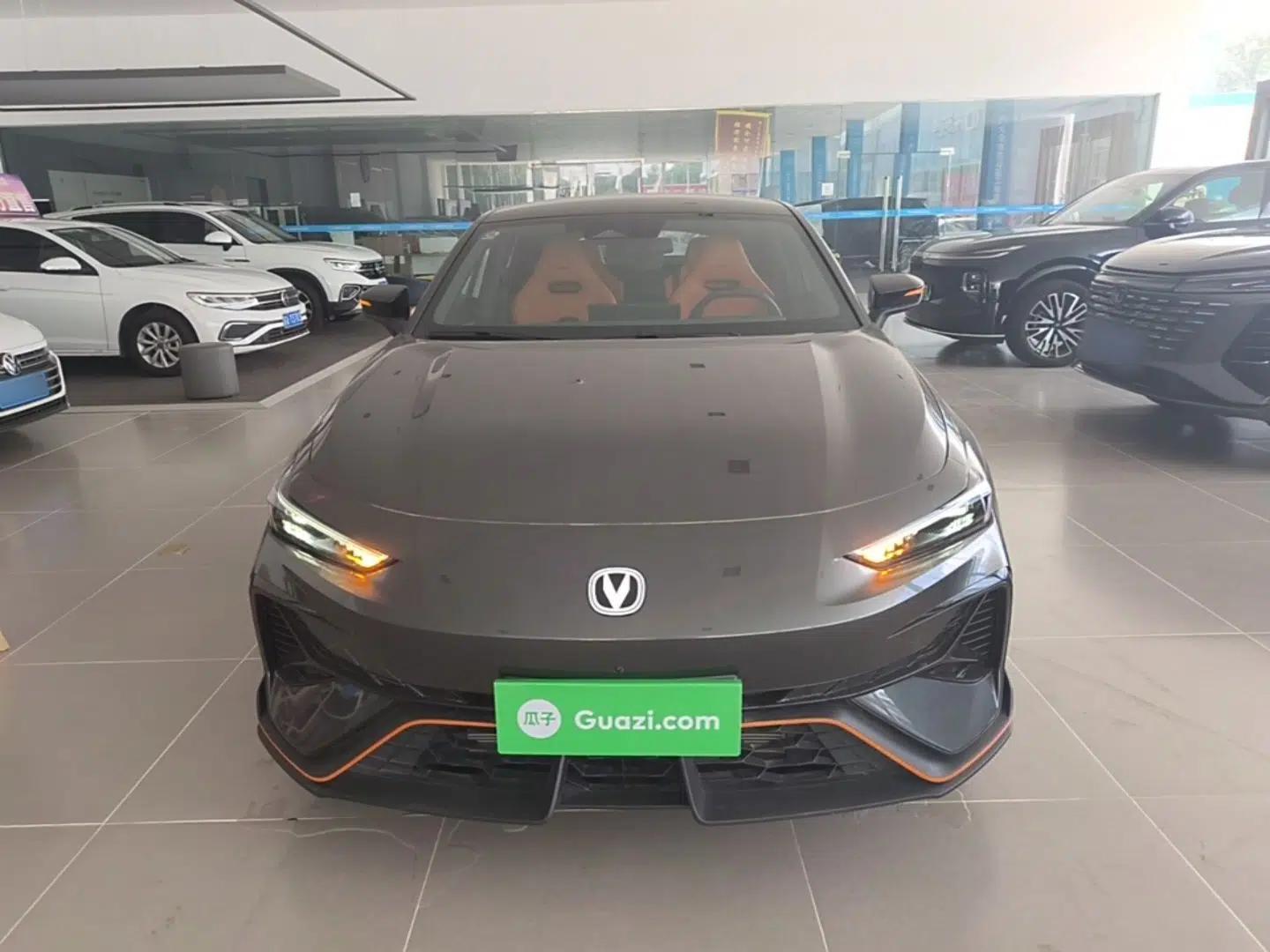 CHANGAN UNI-V 2025 Model Third-Generation 2.0T Dynamic Edition — миниатюра 2