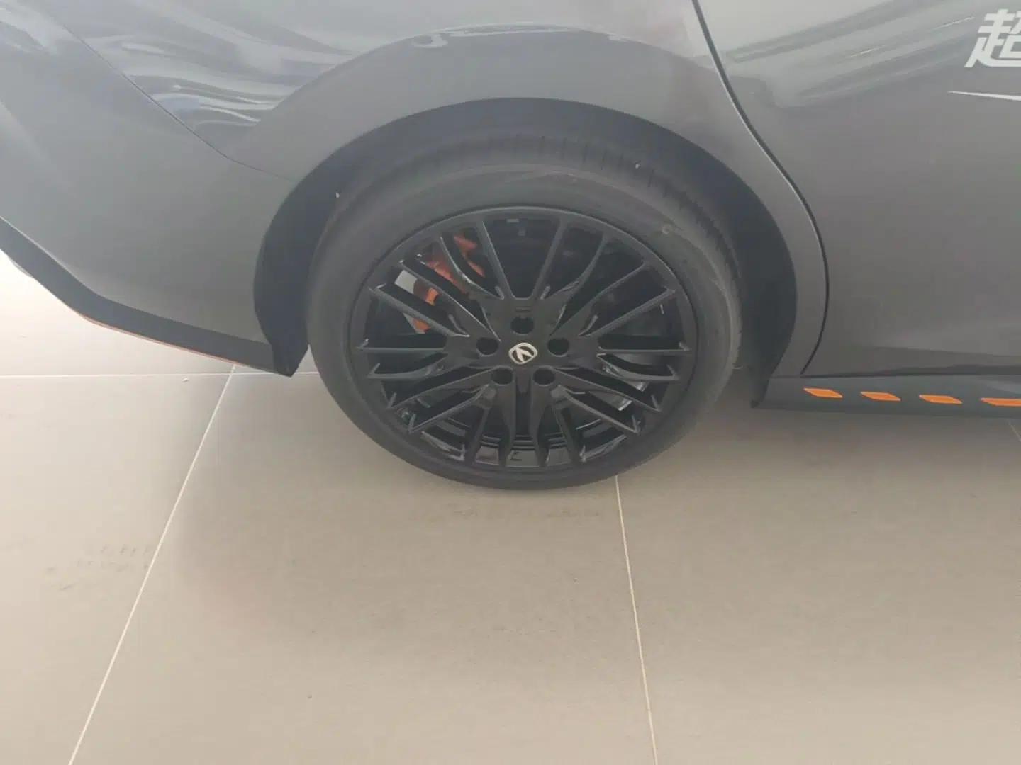 CHANGAN UNI-V 2025 Model Third-Generation 2.0T Dynamic Edition — миниатюра 11