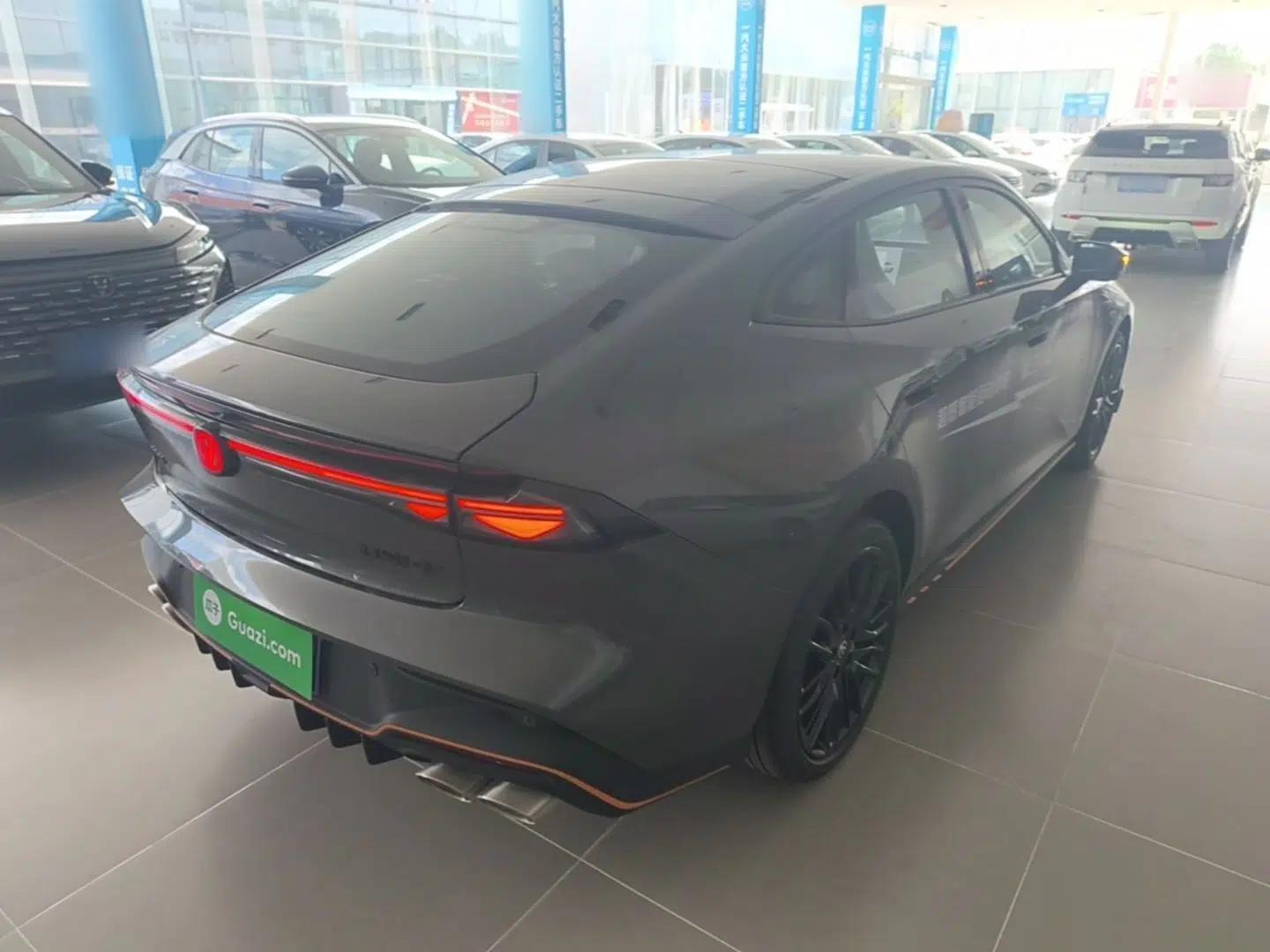 CHANGAN UNI-V 2025 Model Third-Generation 2.0T Dynamic Edition — миниатюра 6