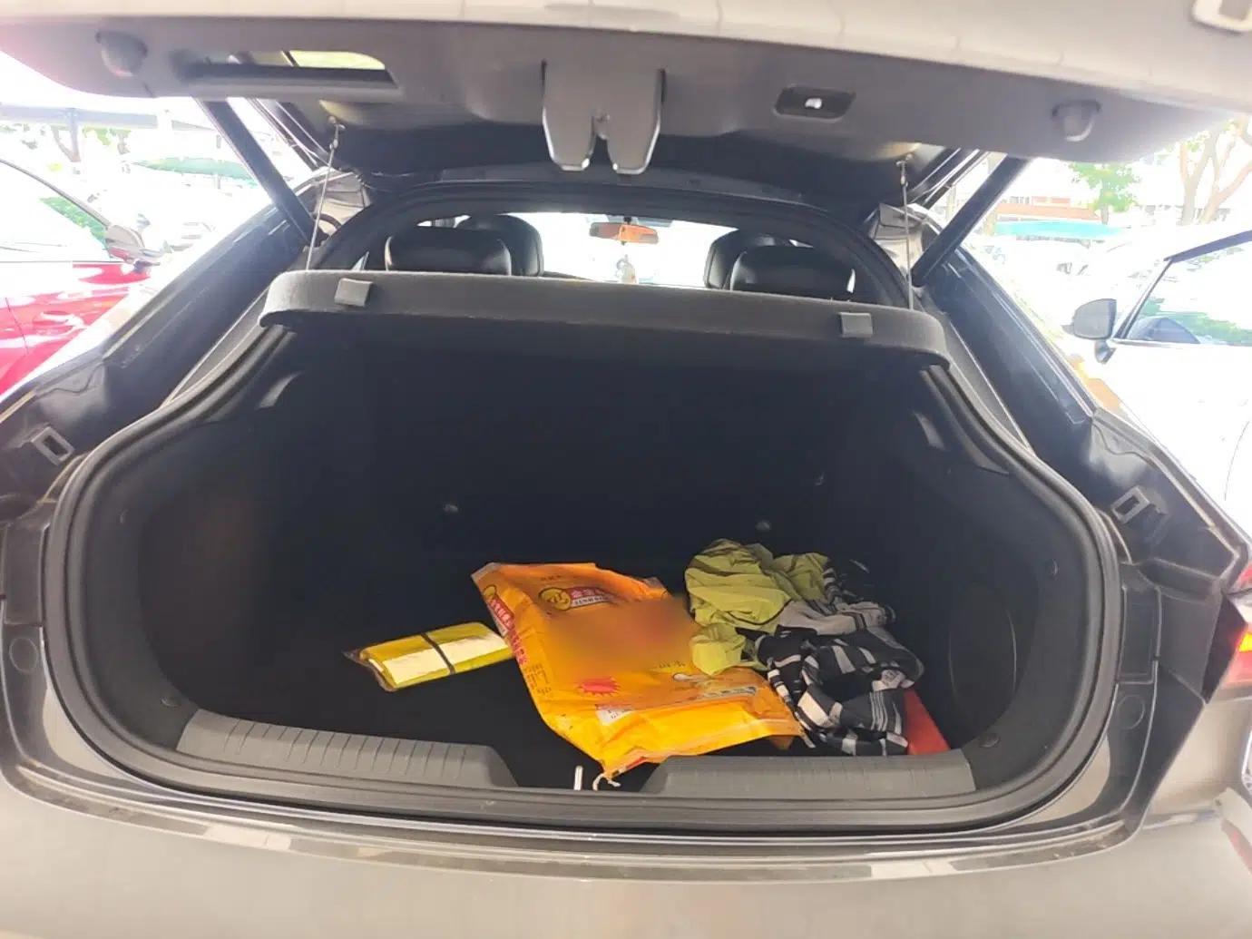 CHANGAN UNI-V 2022 1.5T Smart Navigation Version — миниатюра 27