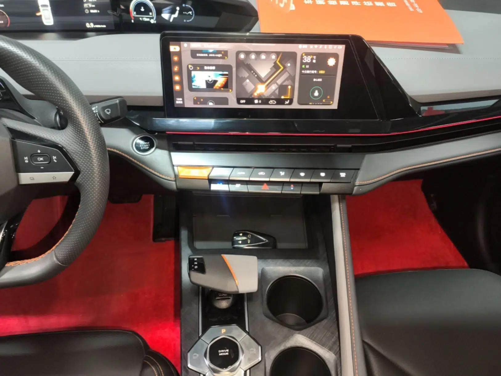 CHANGAN UNI-V 2022 1.5T Prestige Version — миниатюра 15