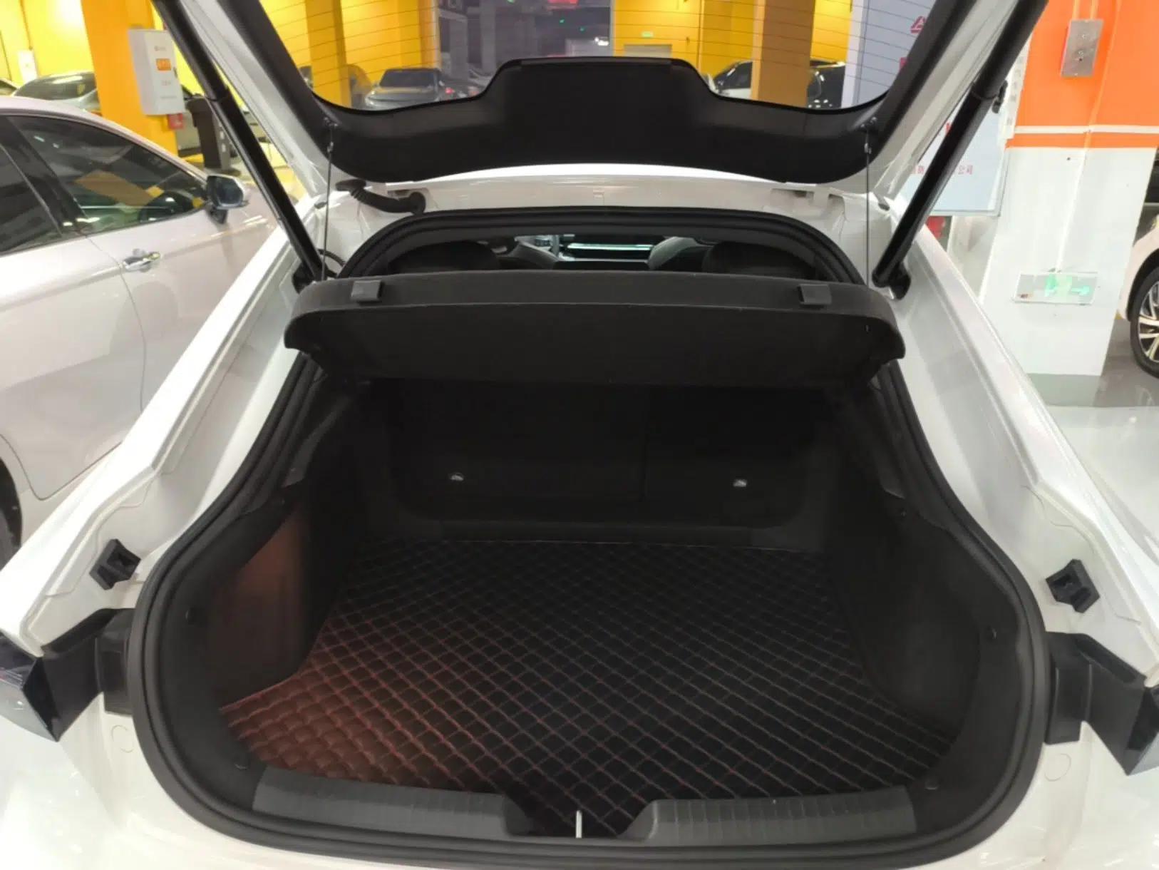 CHANGAN UNI-V 2022 1.5T Prestige Version — миниатюра 22