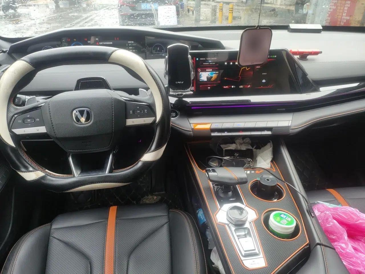 CHANGAN UNI-V 2024 1.5T Prestige Edition — миниатюра 9