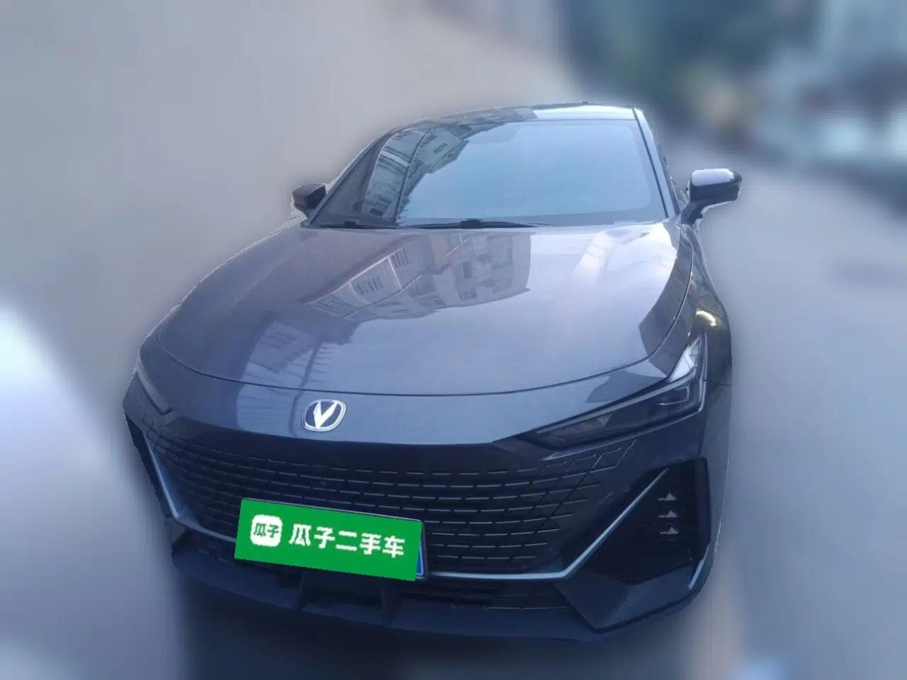 CHANGAN UNI-V 2022 1.5T Prestige Version — миниатюра 2