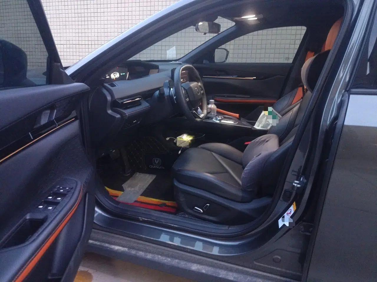 CHANGAN UNI-V 2022 1.5T Prestige Version — миниатюра 16