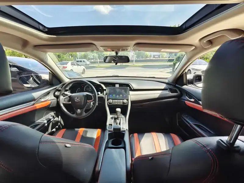 2016 Civic 180TURBO CVT Comfort Edition — миниатюра 8