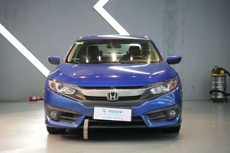 2016 Civic 220TURBO CVT Luxury Edition — миниатюра 2