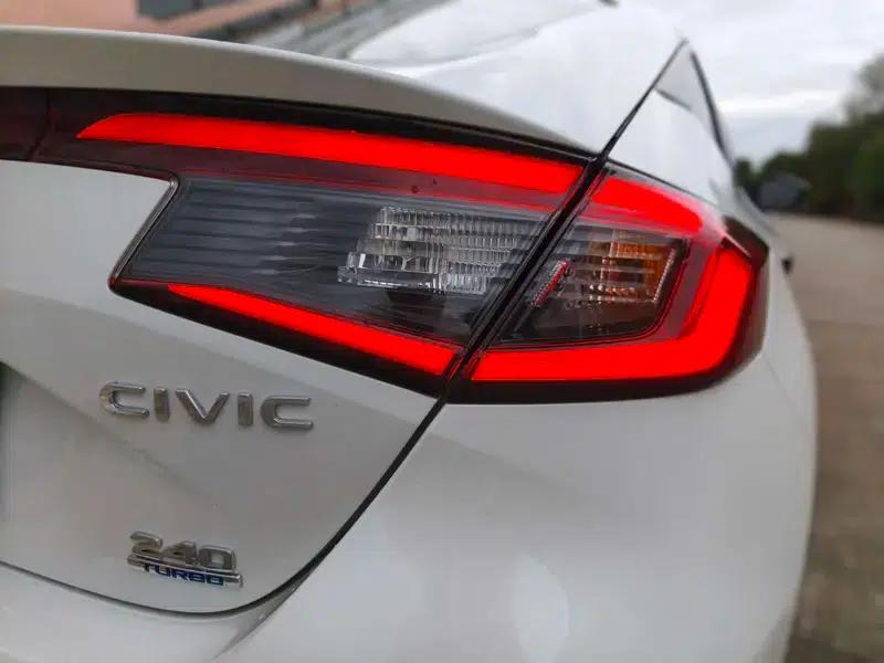 2023 Civic Hatchaback 240TURBO CVT Extreme Edition — миниатюра 11