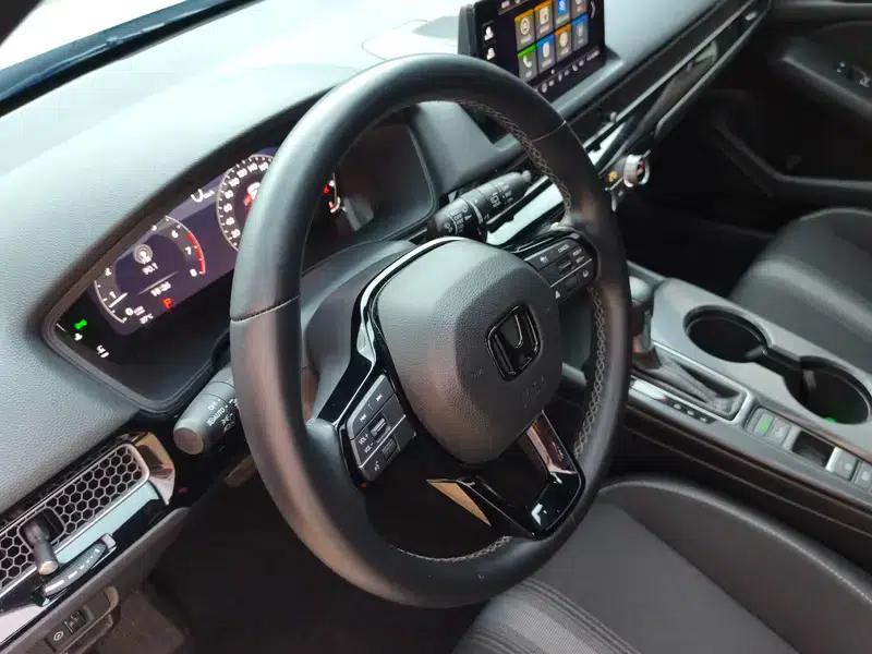 2023 Civic Hatchaback 240TURBO CVT Extreme Edition — миниатюра 15