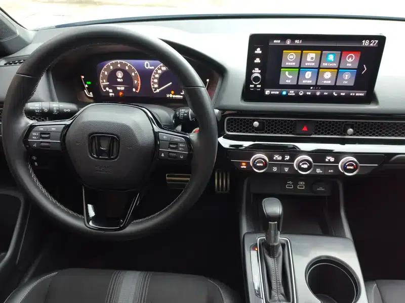 2023 Civic Hatchaback 240TURBO CVT Extreme Edition — миниатюра 16