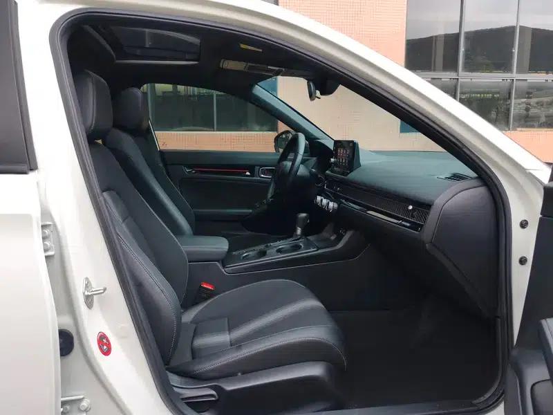 2023 Civic Hatchaback 240TURBO CVT Extreme Edition — миниатюра 18