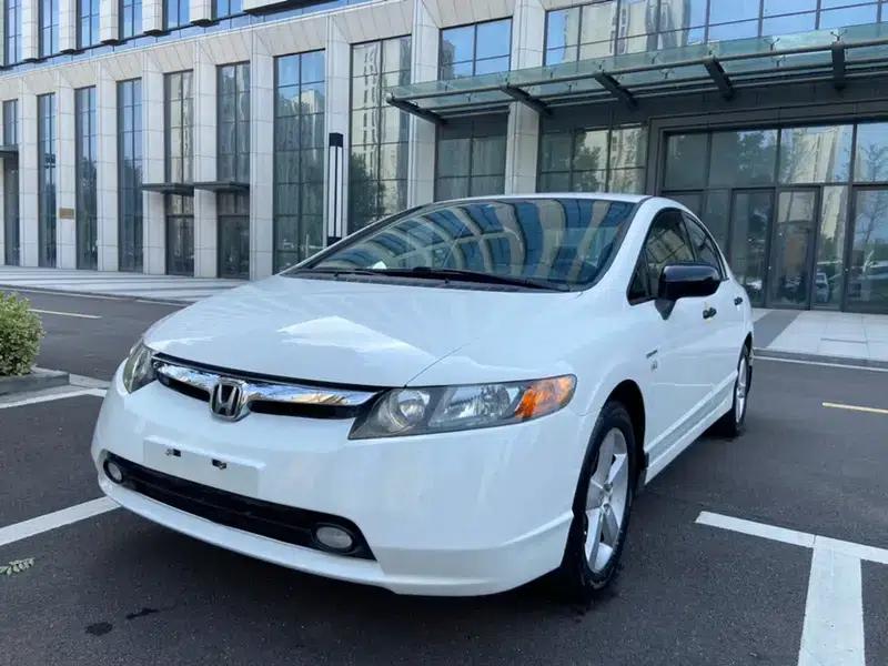 Civic 2009 1.8L Automatic Classic Edition — миниатюра 1