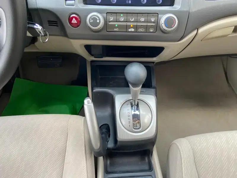 Civic 2009 1.8L Automatic Classic Edition — миниатюра 15