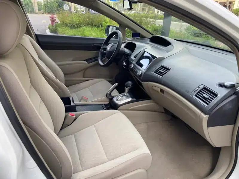 Civic 2009 1.8L Automatic Classic Edition — миниатюра 18