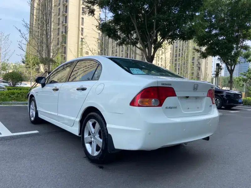 Civic 2009 1.8L Automatic Classic Edition — миниатюра 5