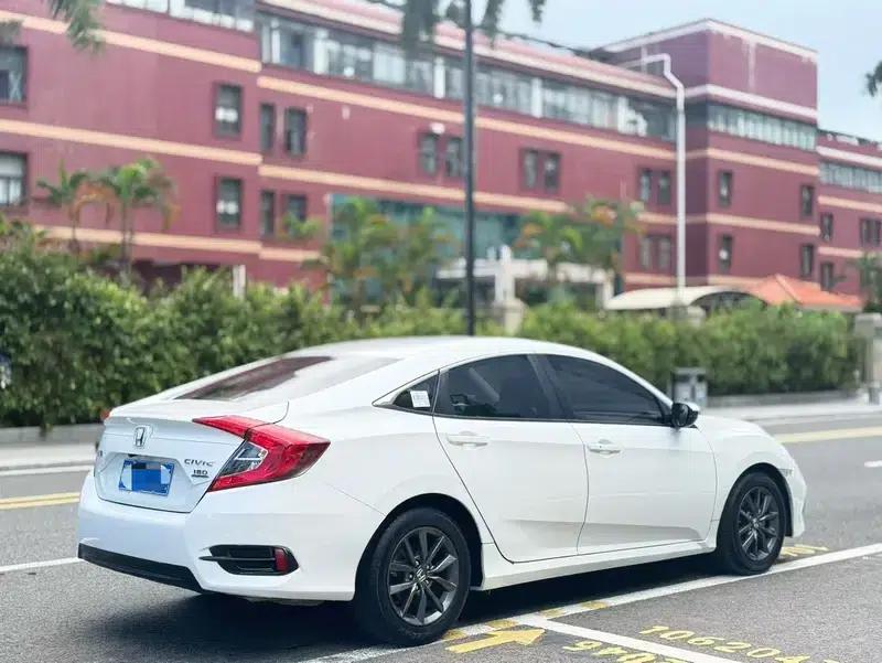 2019 Civic 180TURBO CVT Premium Edition (National V Emission Standard) — миниатюра 6