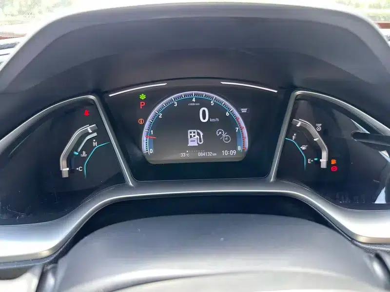 2016 Civic 220TURBO CVT Luxury Edition — миниатюра 7