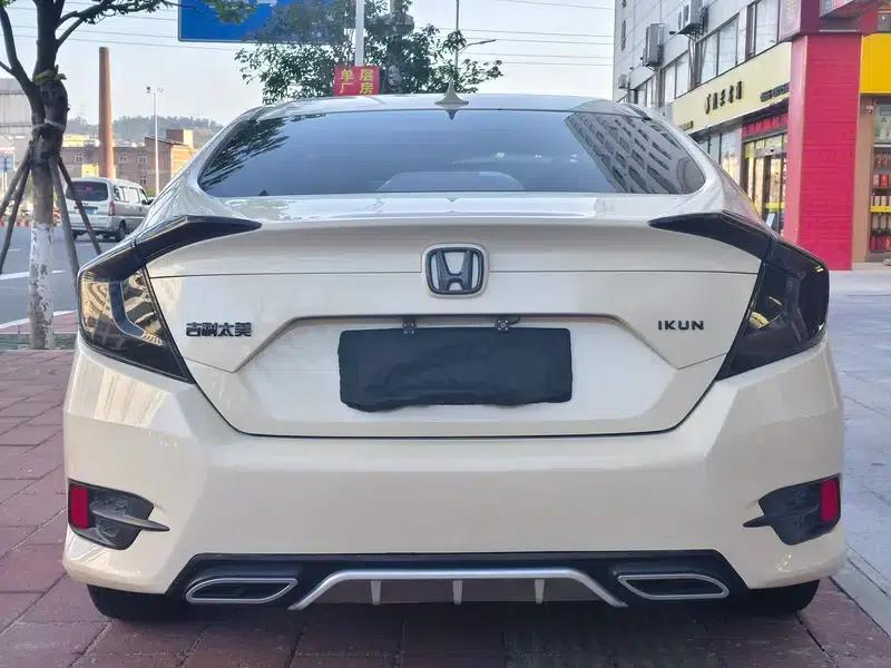 2016 Civic 180TURBO CVT Comfort Edition — миниатюра 5