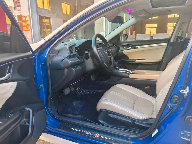 2016 Civic 180TURBO CVT Comfort Edition — миниатюра 8