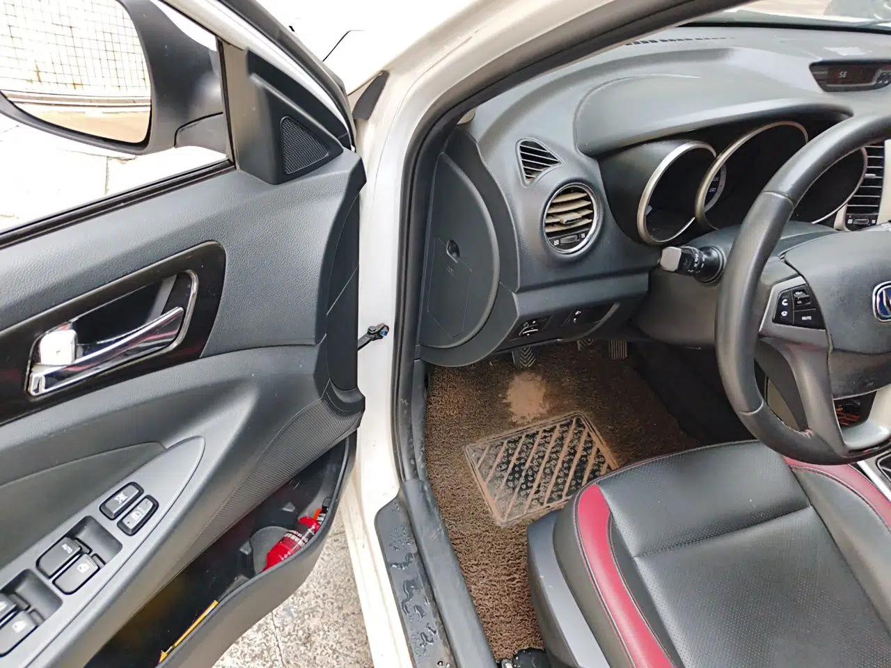 CHANGAN Eado 2015 1.6L Manual Junku Model China IV Standard — миниатюра 16