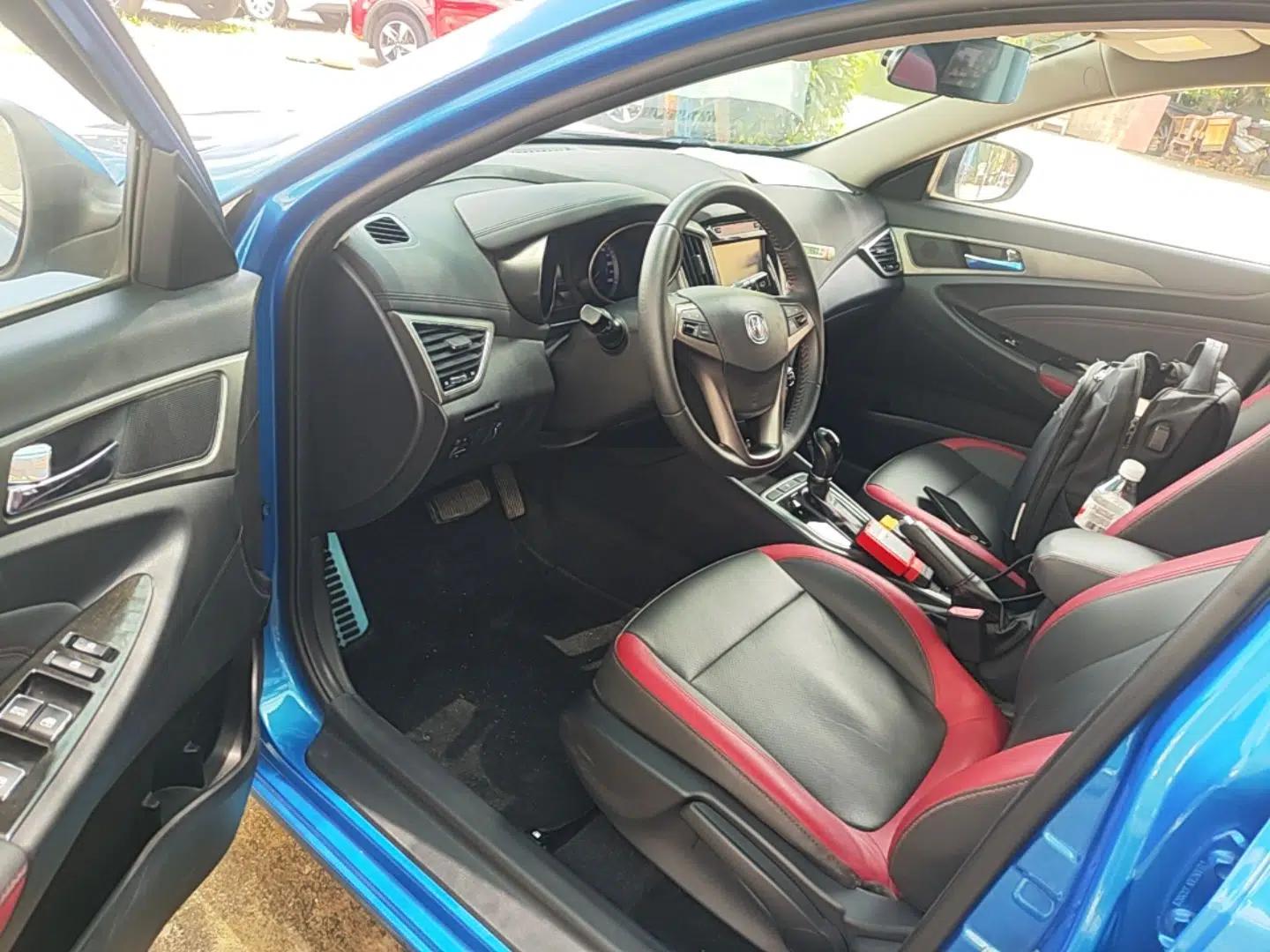 CHANGAN Eado 2016 1.6L Automatic Junku Model — миниатюра 18