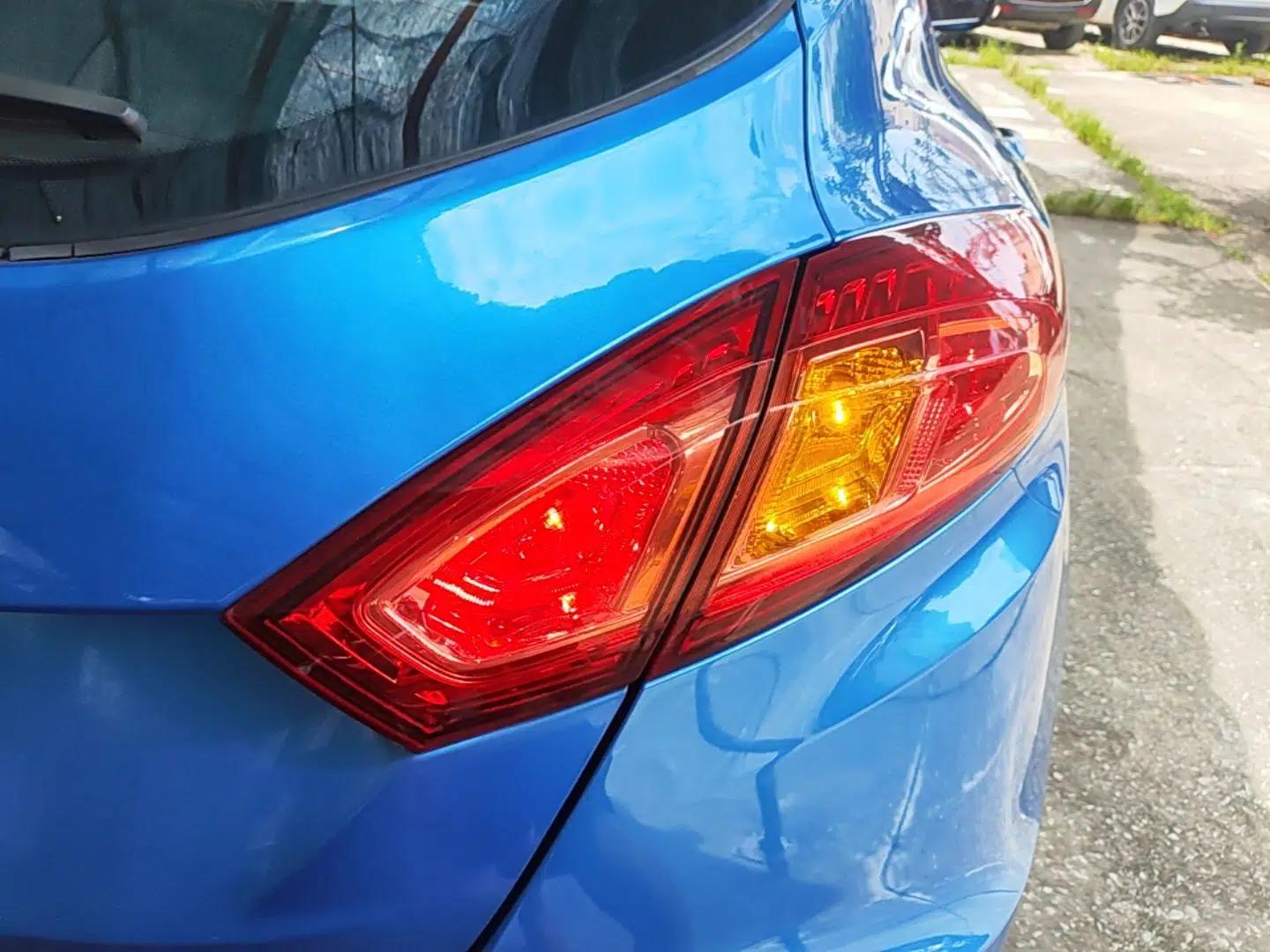 CHANGAN Eado 2016 1.6L Automatic Junku Model — миниатюра 9