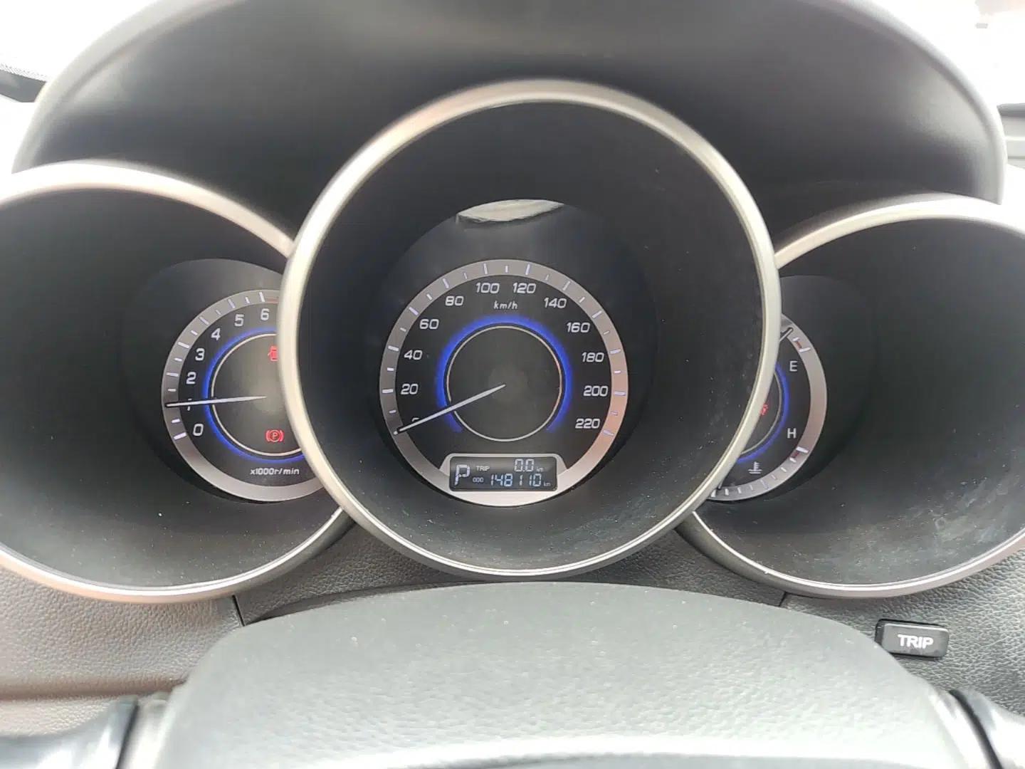 CHANGAN Eado 2015 1.6L Automatic ZhiKu Model China IV Standard — миниатюра 14
