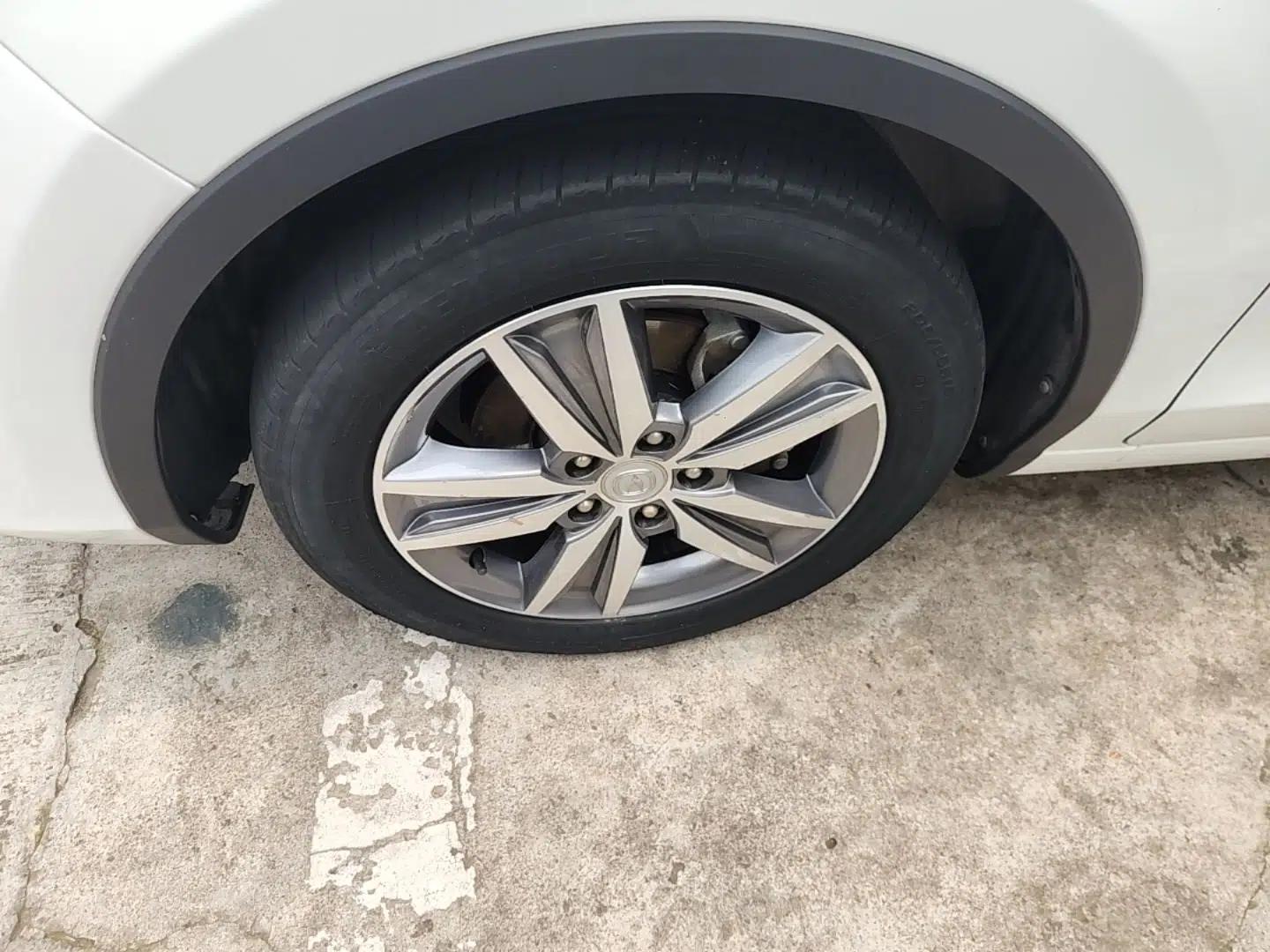 CHANGAN Eado 2015 1.6L Automatic ZhiKu Model China IV Standard — миниатюра 10