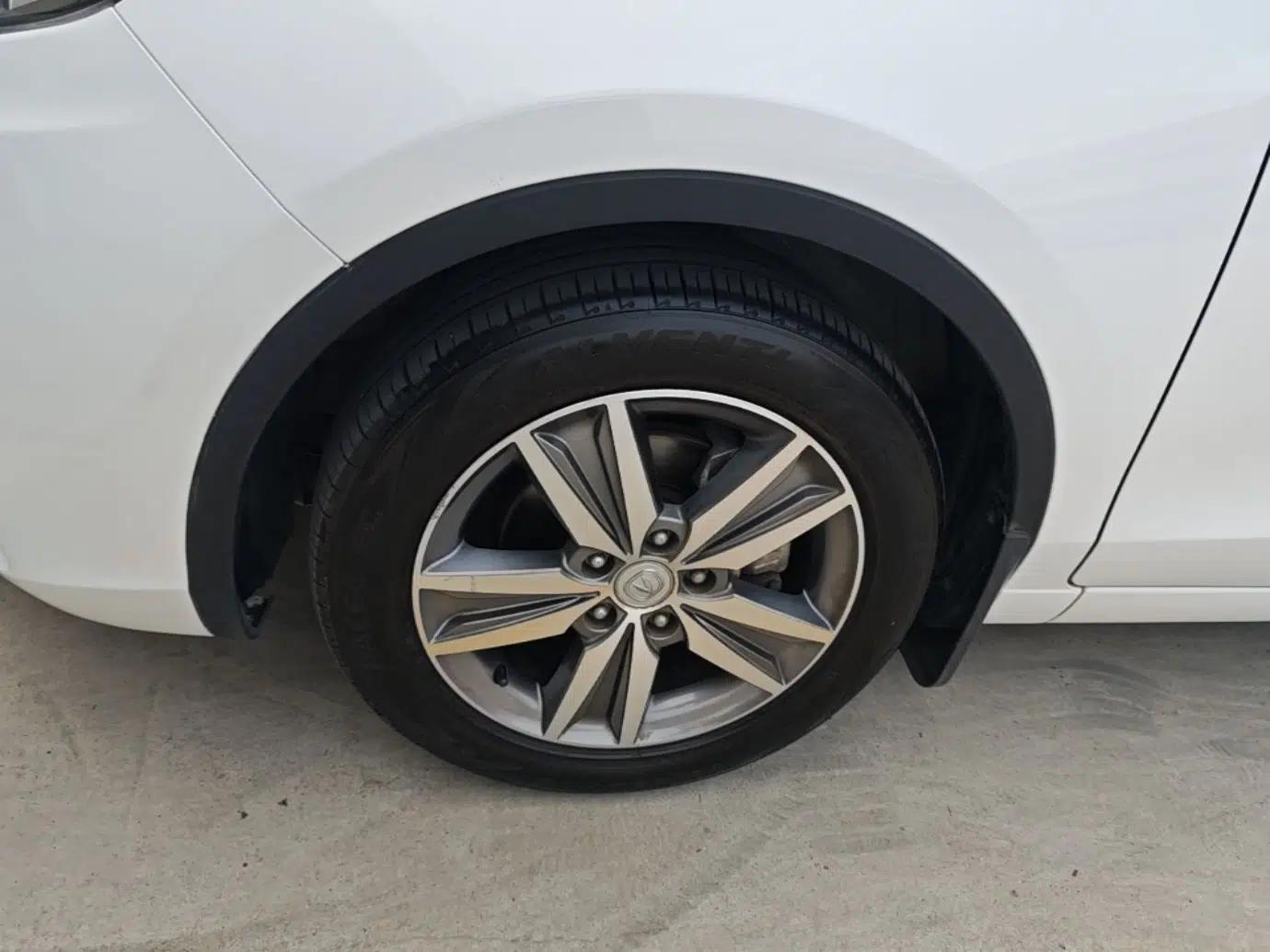 CHANGAN Eado 2015 1.6L Manual Junku Model China V Standard — миниатюра 10