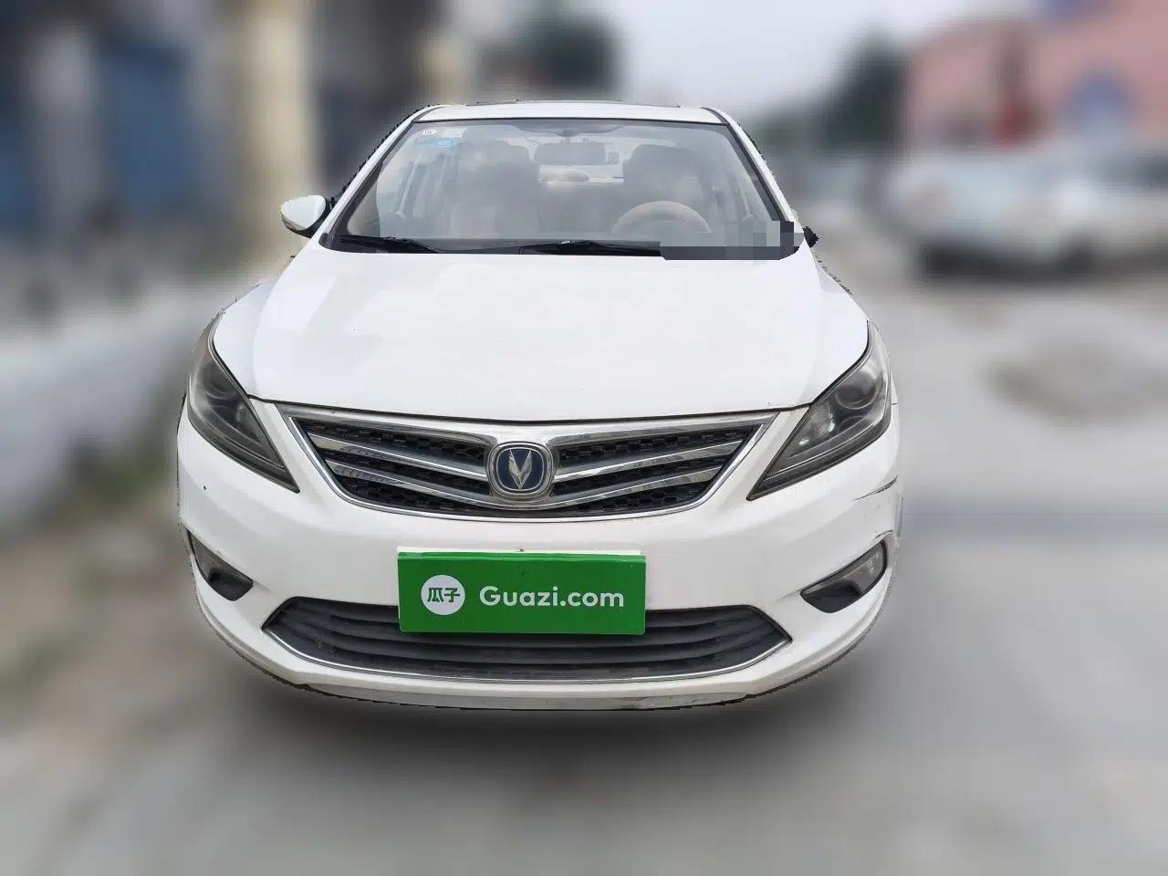 CHANGAN Eado 2016 1.6L Manual Fashion Edition — миниатюра 2