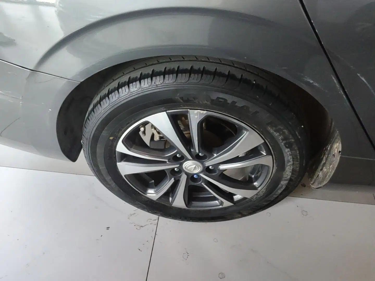 CHANGAN Eado 2021 PLUS 1.6L GDI CVT Luxury Model — миниатюра 11