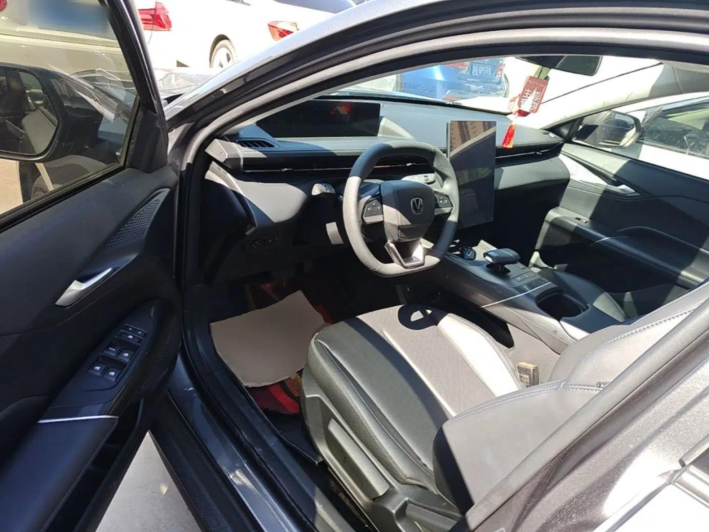 CHANGAN Eado 2024 1.5T GDI Automatic Prestige Edition — миниатюра 18