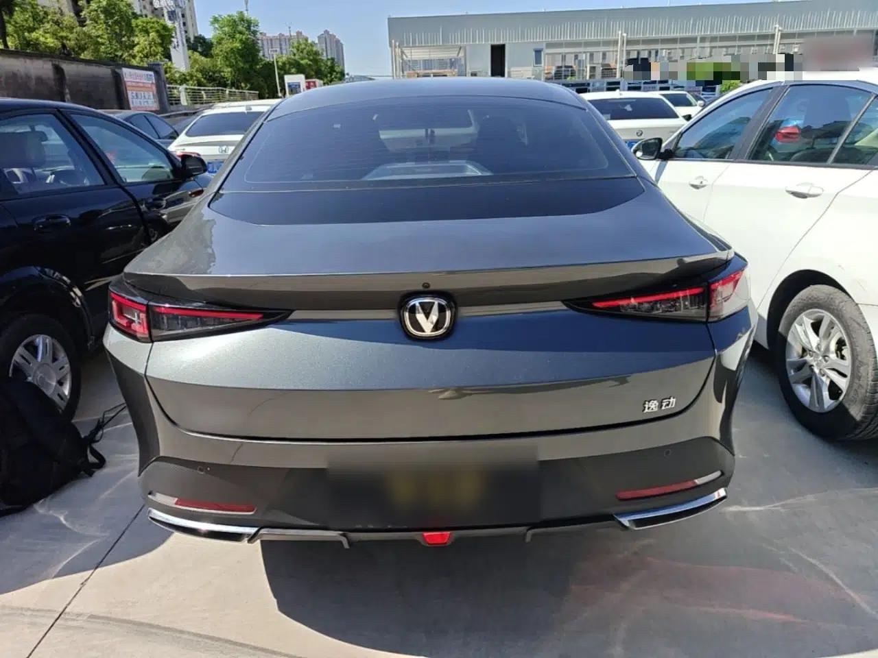 CHANGAN Eado 2024 1.5T GDI Automatic Prestige Edition — миниатюра 5