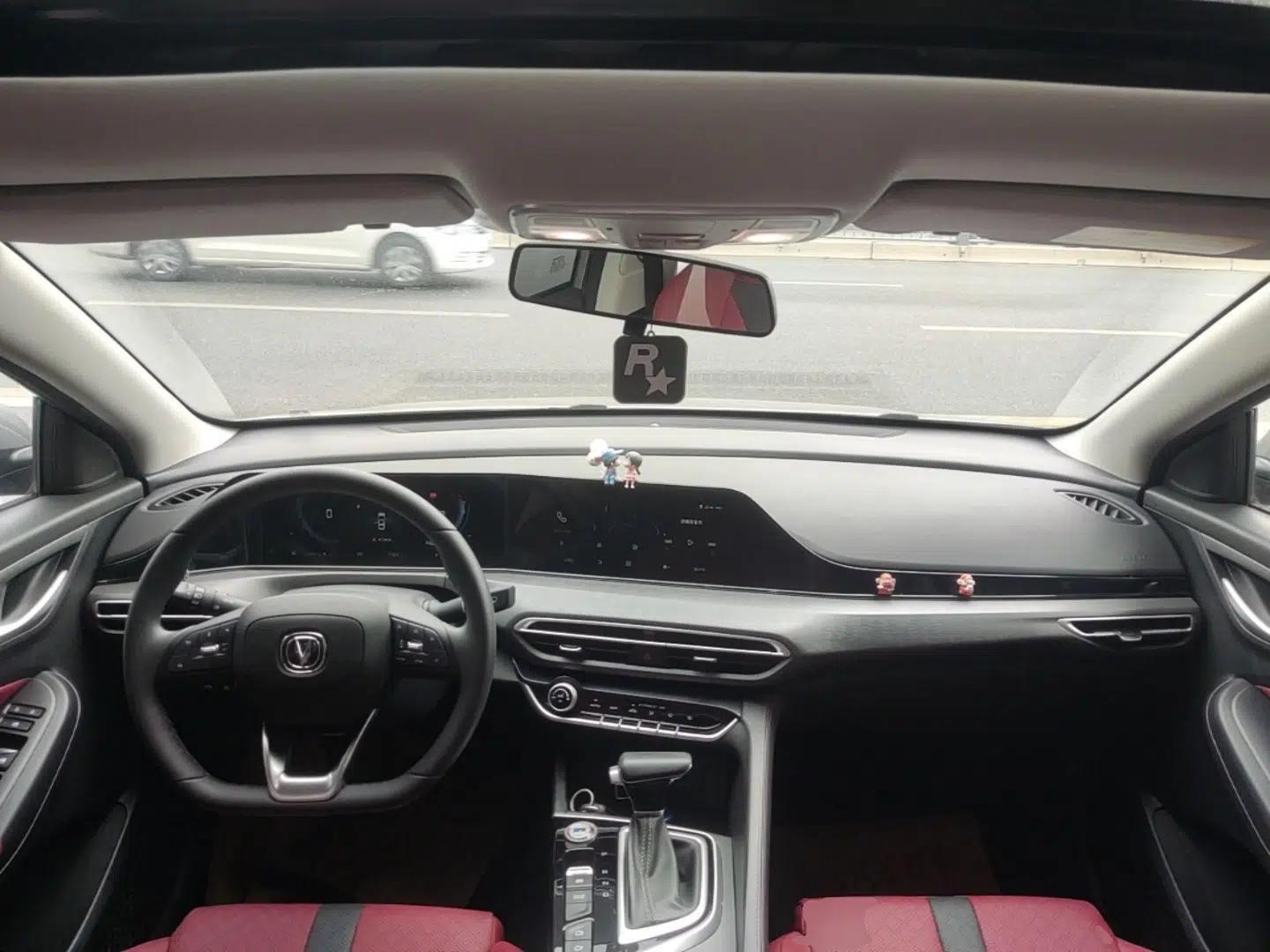CHANGAN Eado 2021 PLUS Blue Whale NE 1.4T GDI DCT Prestige Model — миниатюра 17