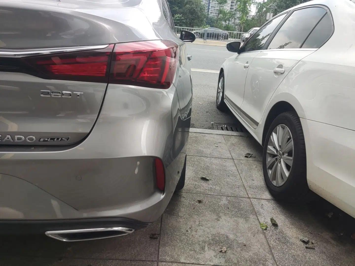 CHANGAN Eado 2021 PLUS Blue Whale NE 1.4T GDI DCT Prestige Model — миниатюра 9