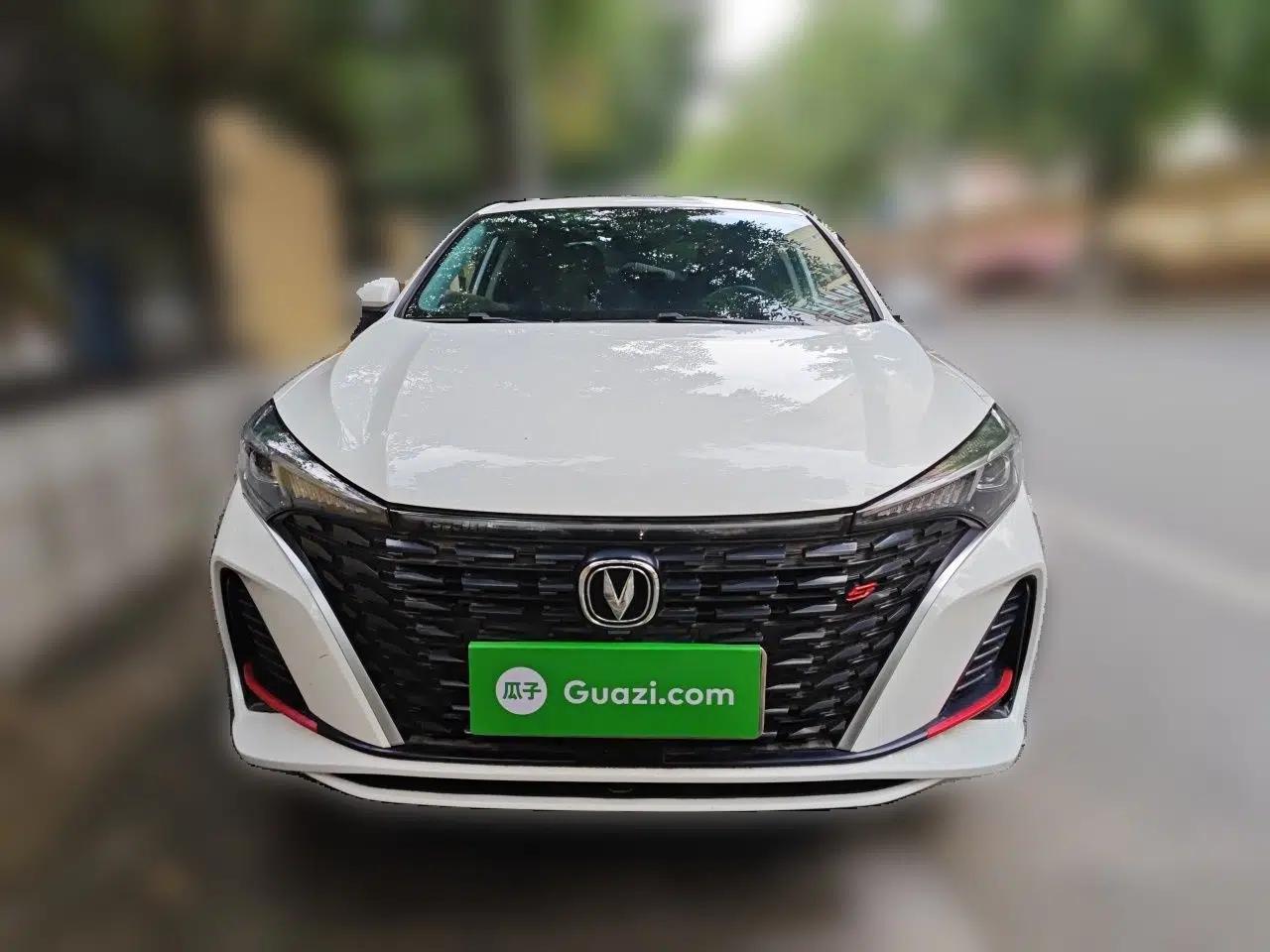 CHANGAN Eado 2023 Changan Edition PLUS Blue Whale NE 1.4T GDI DCT Prestige Version — миниатюра 2