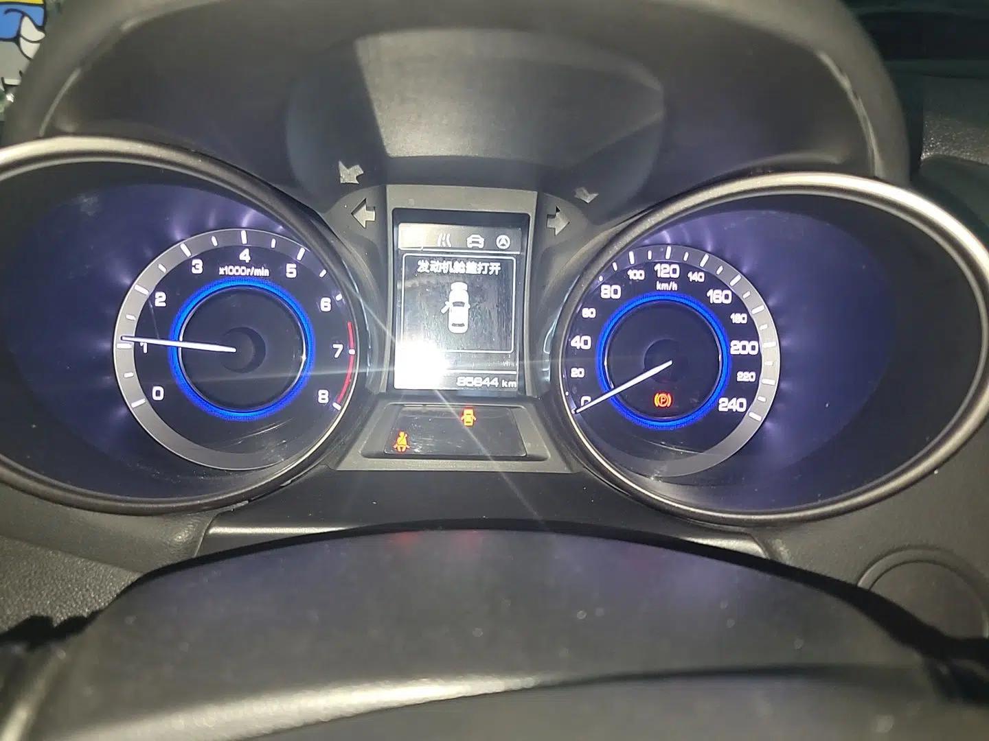 CHANGAN Eado 2016 1.6L Automatic Junku Model — миниатюра 11