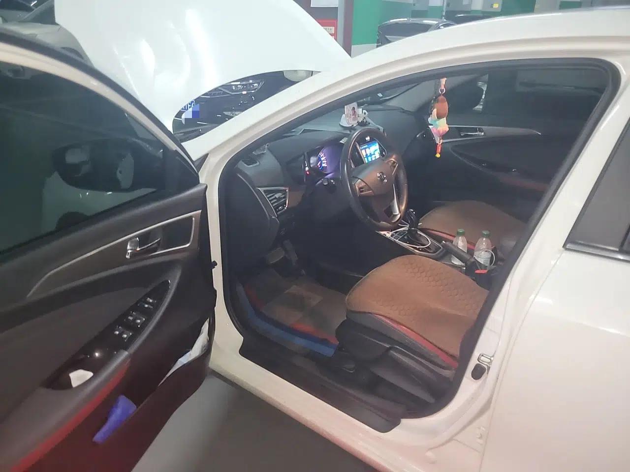 CHANGAN Eado 2016 1.6L Automatic Junku Model — миниатюра 16