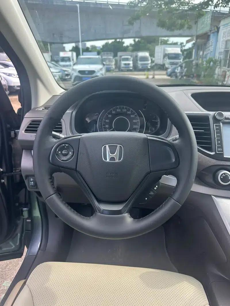 Honda CR-V 2012 2.0L 2WD Urban Edition — миниатюра 20